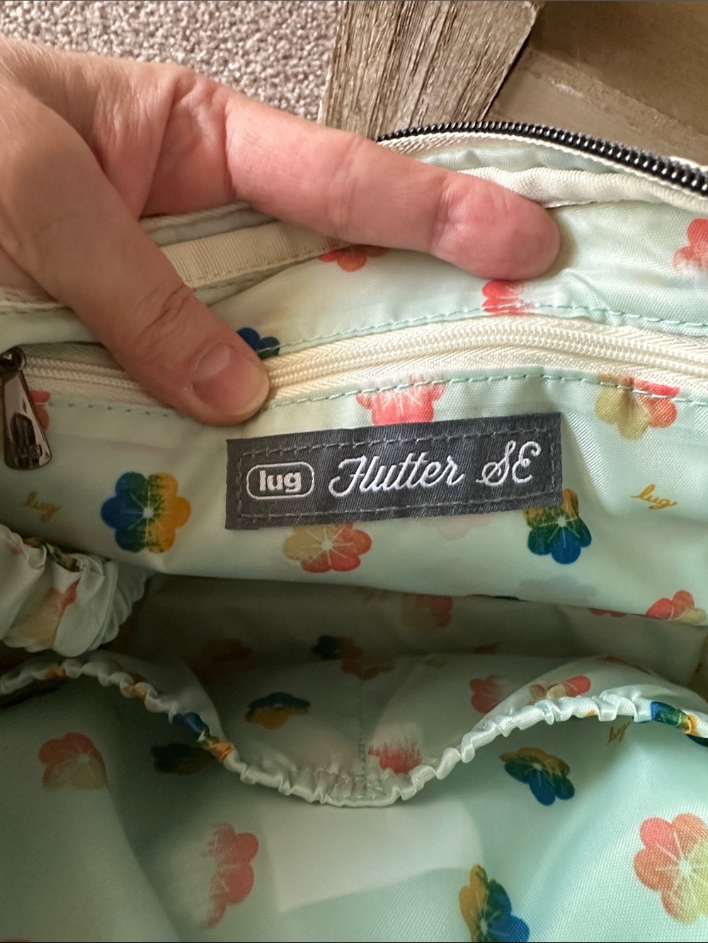 Lug Flutter SE, butterfly print - Picture 8 of 14